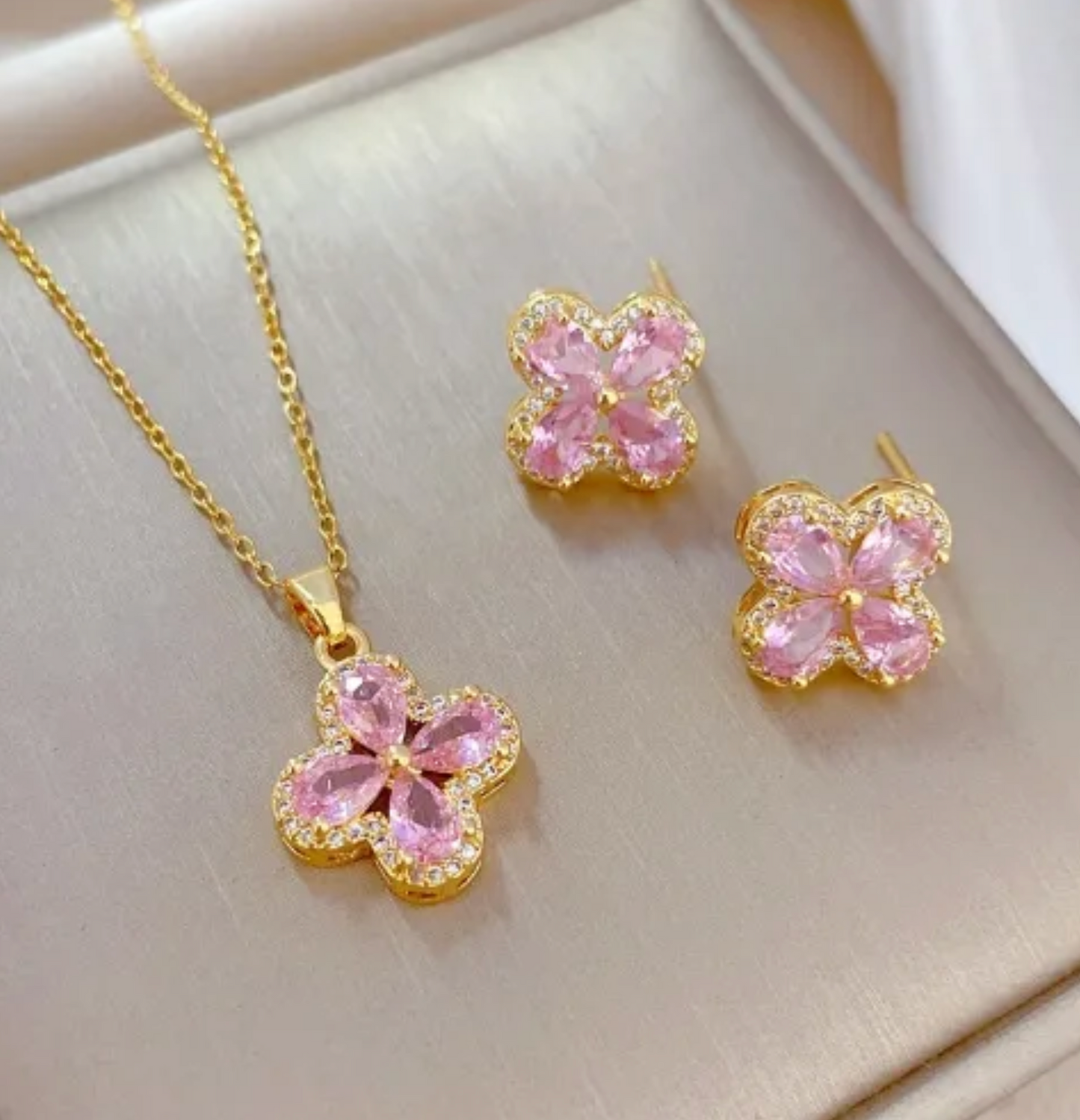 Elegant Flower Set