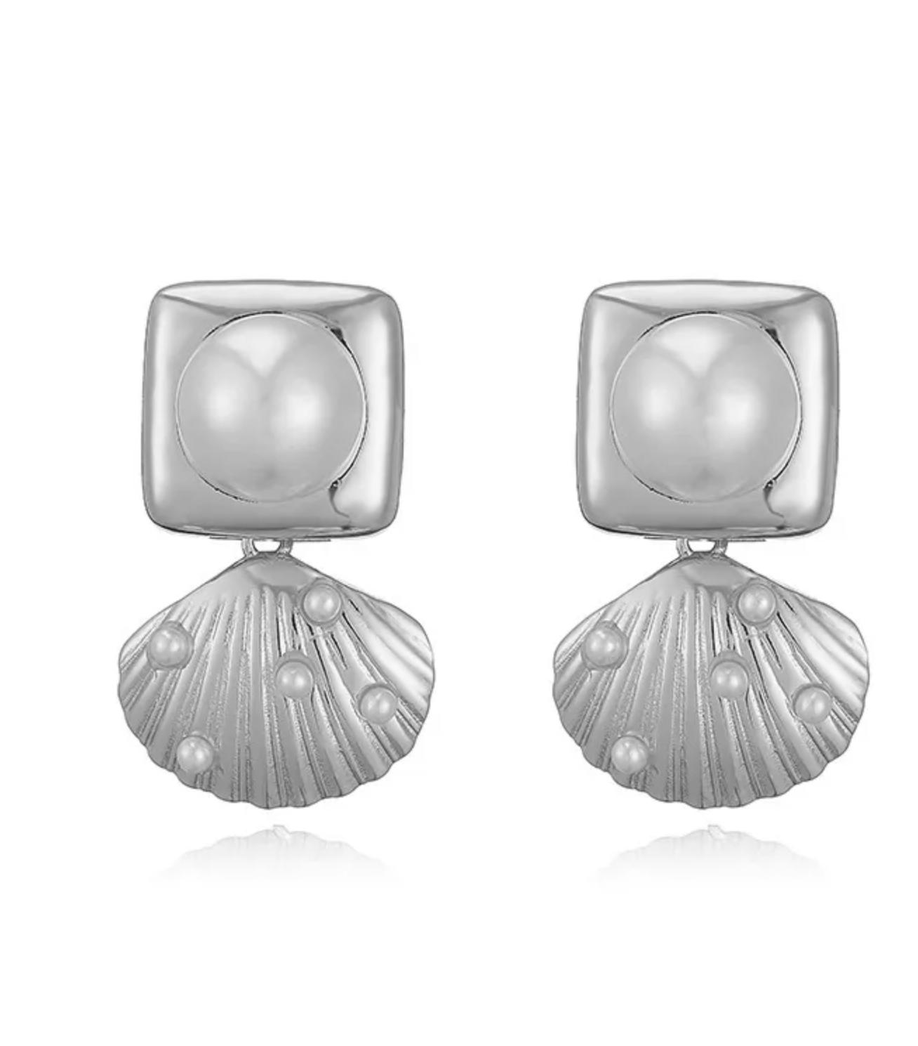 Square Shell Pearl Stud Earrings