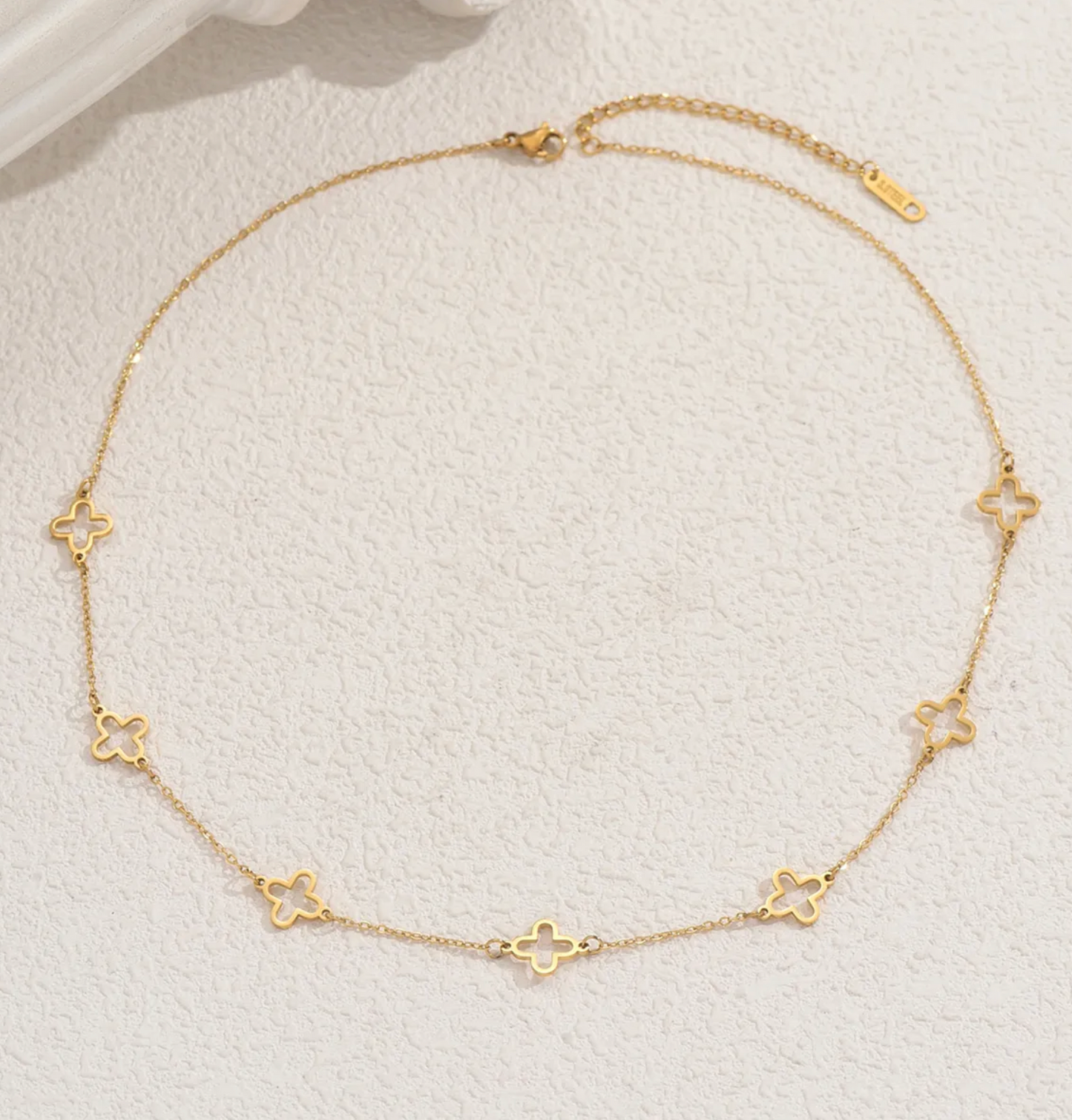 French Classic Four-Leaf Clover Necklace