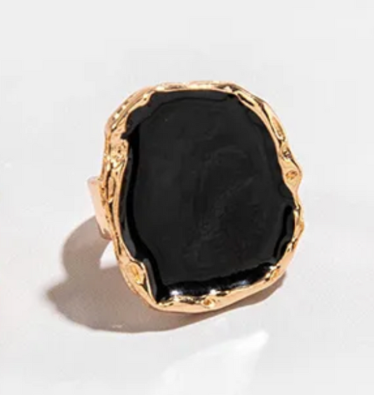 Bella – Exaggerated Black Geometric Ring
